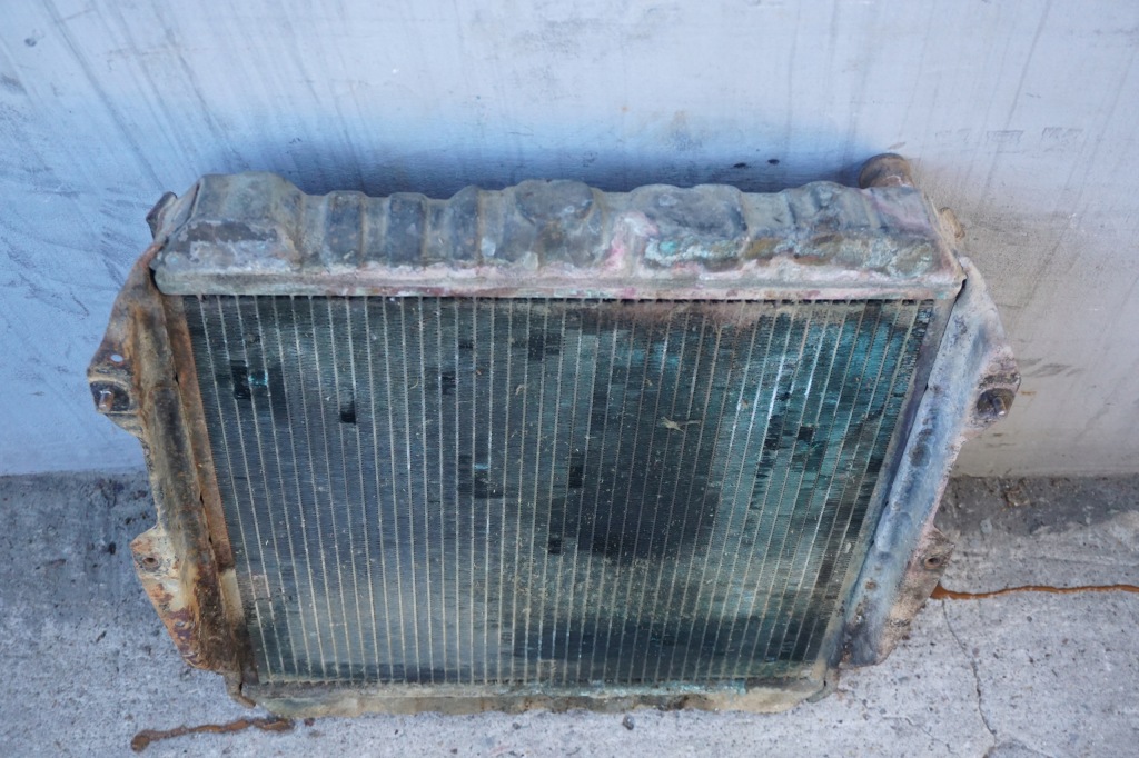 Land cruiser 70 lj70 радиатор воды жидкость 2,4 td с Разборки