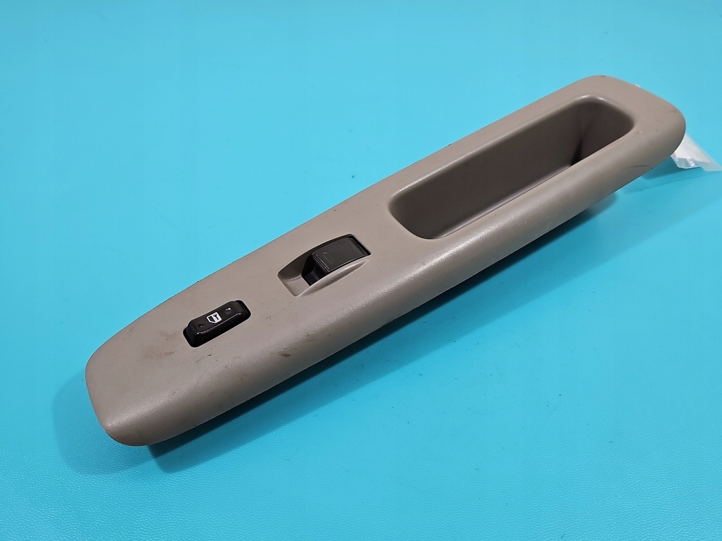 фото №1, Перемикач перед правий вікон toyota camry vi xv40