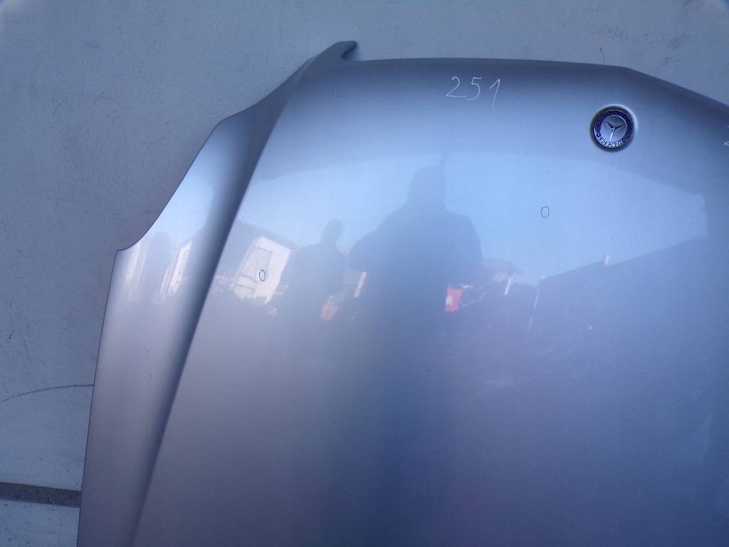 фото №2, Капот кришка двигуна mercedes w251 r klasa lak 775