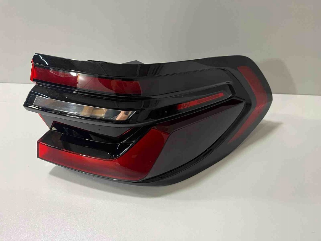 фото №9, Комплект лампа задніх bmw x7 g07 9881354 3.0l бензиновий 250kw 2023