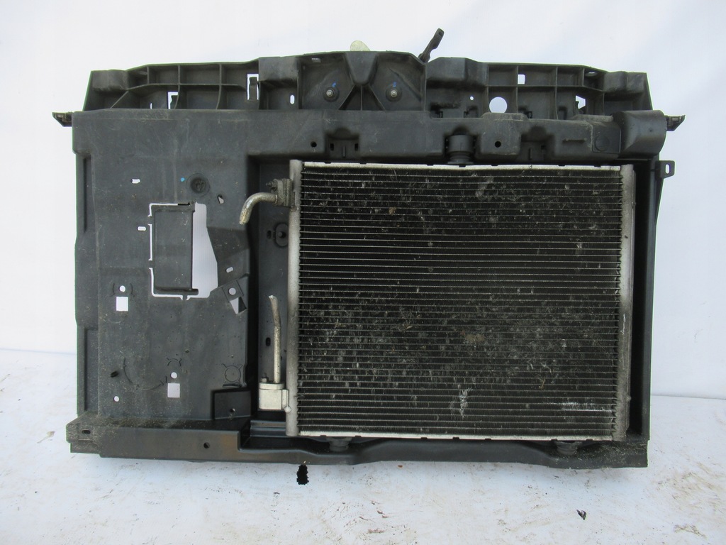 фото №1, Pas передній радіатор 1.4 8v peugeot 207
