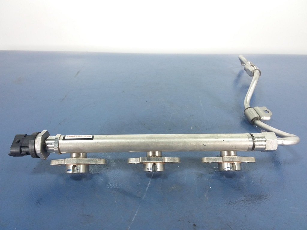 фото №1, Honda civic x 1.0 vtec turbo молдинг впрыскная