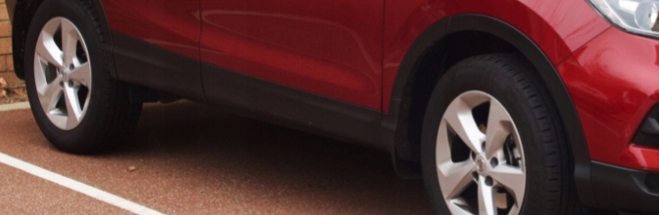 фото №1, Молдинг дверь левый перед qashqai ii j11