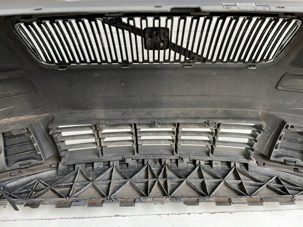 фото №13, Бампер передній перед volvo v50