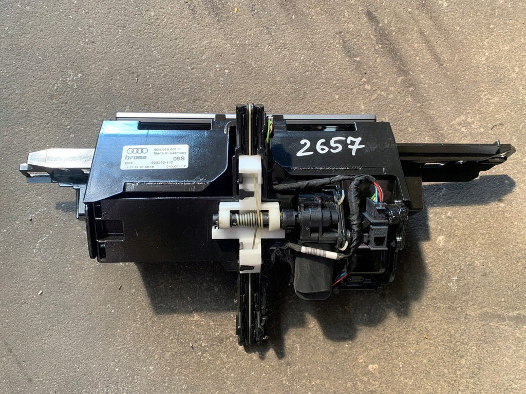 фото №1, Audi a6 c7 lift экран дисплей монитор 4g1919601t