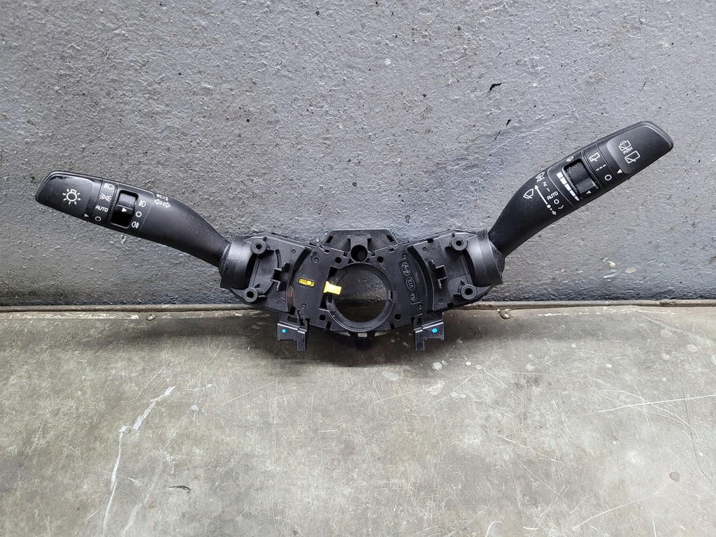 фото №1, Sorento iii 15-18 переключатель комбинированный рычаг