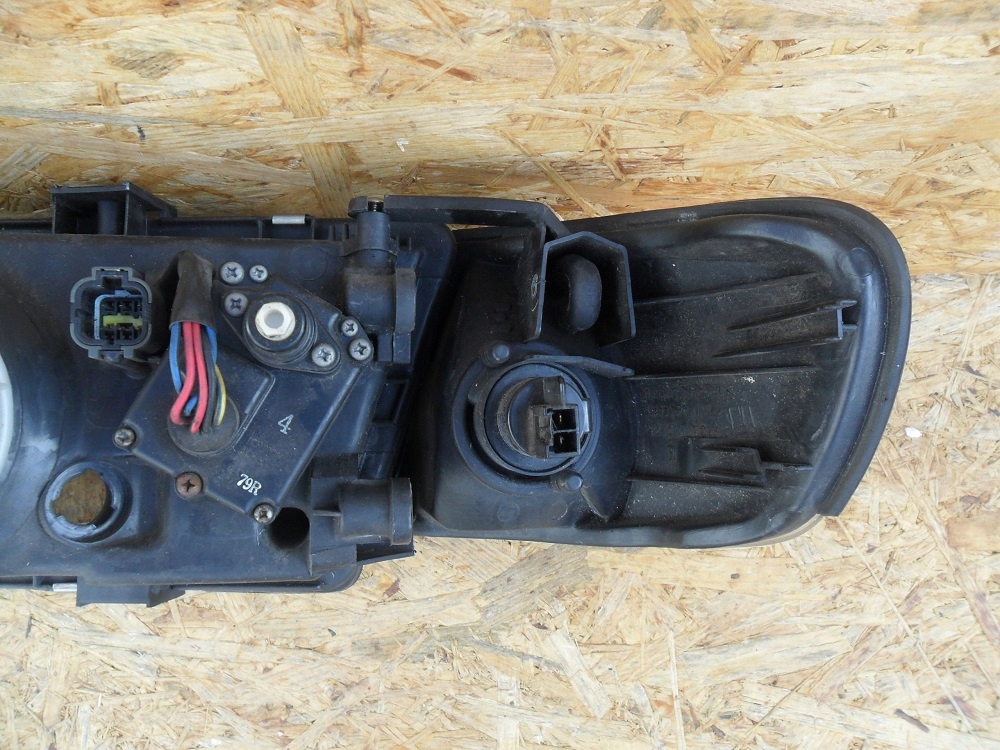 фото №11, Nissan almera n15 1995 1996 1997- фара правий