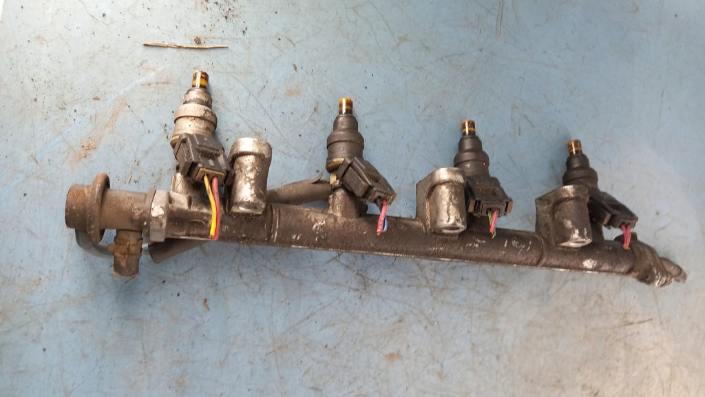 фото №2, Молдинг упорскування kia joice 2.0b 01r