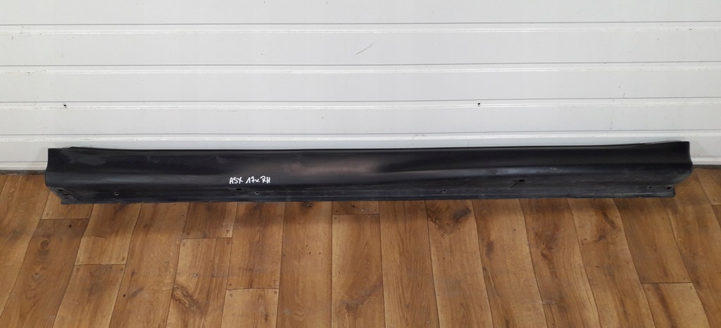 фото №1, Mitsubishi asx молдинг порог правая