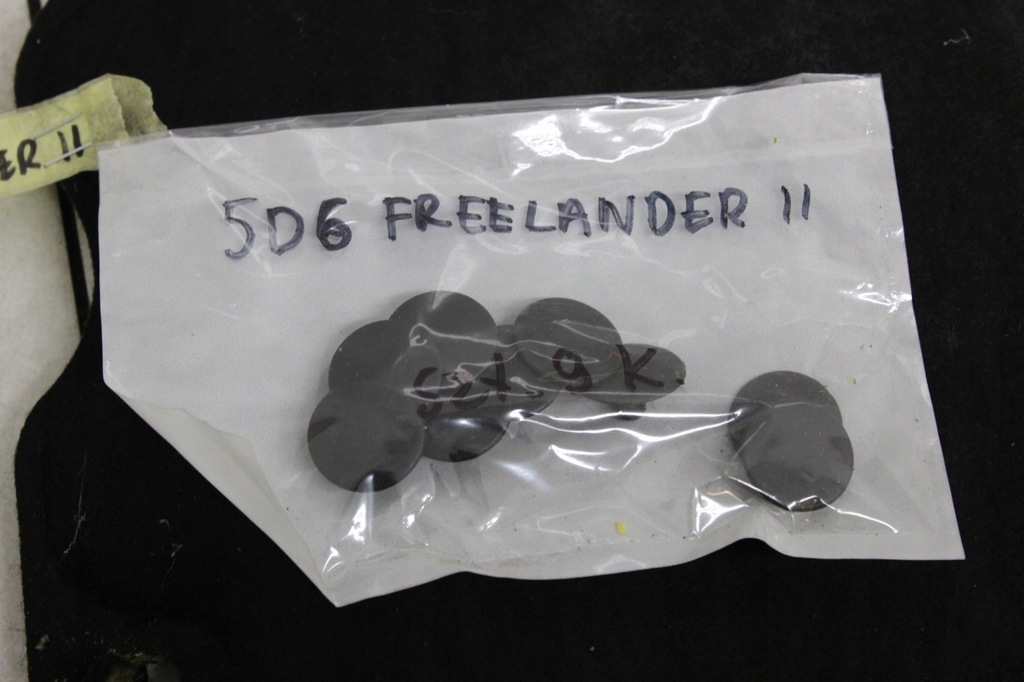 фото №8, Шумоизоляция капот + клипсы land rover freelander ii 06r-