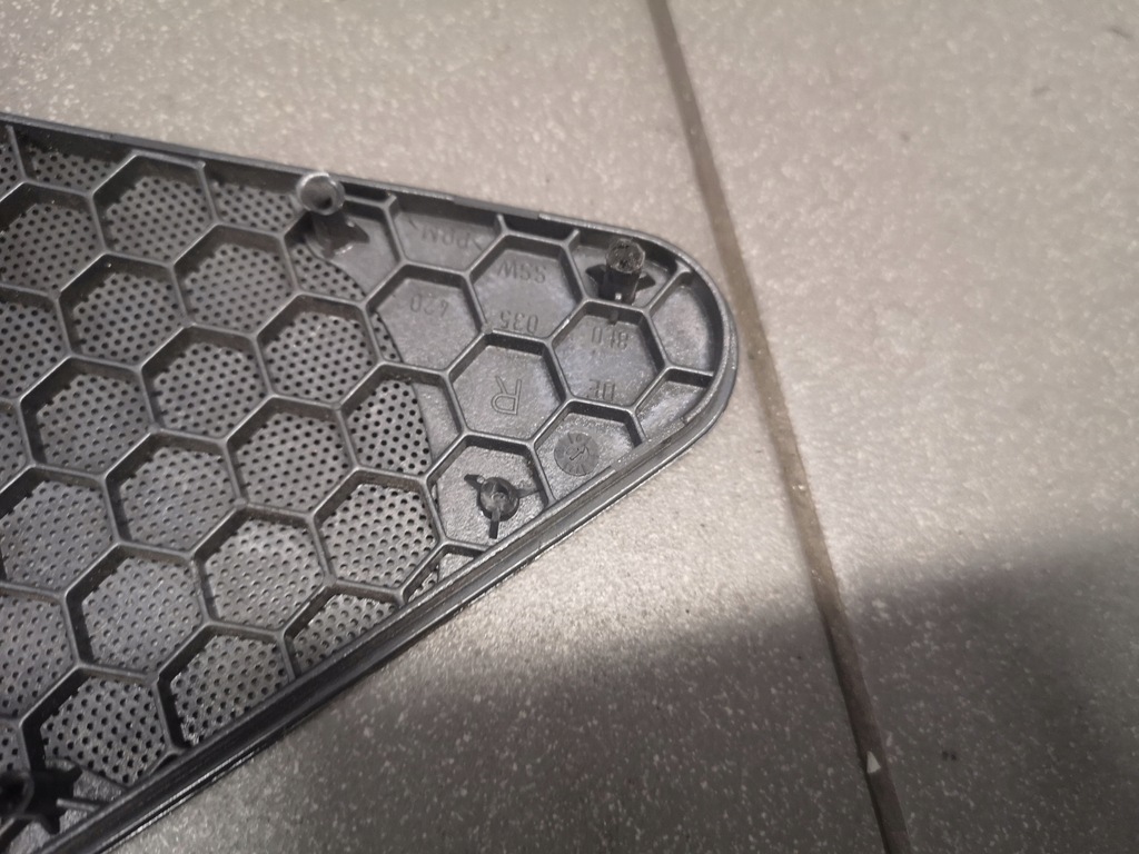 фото №6, Накладка динамика правая audi a3 8l 8l0035420