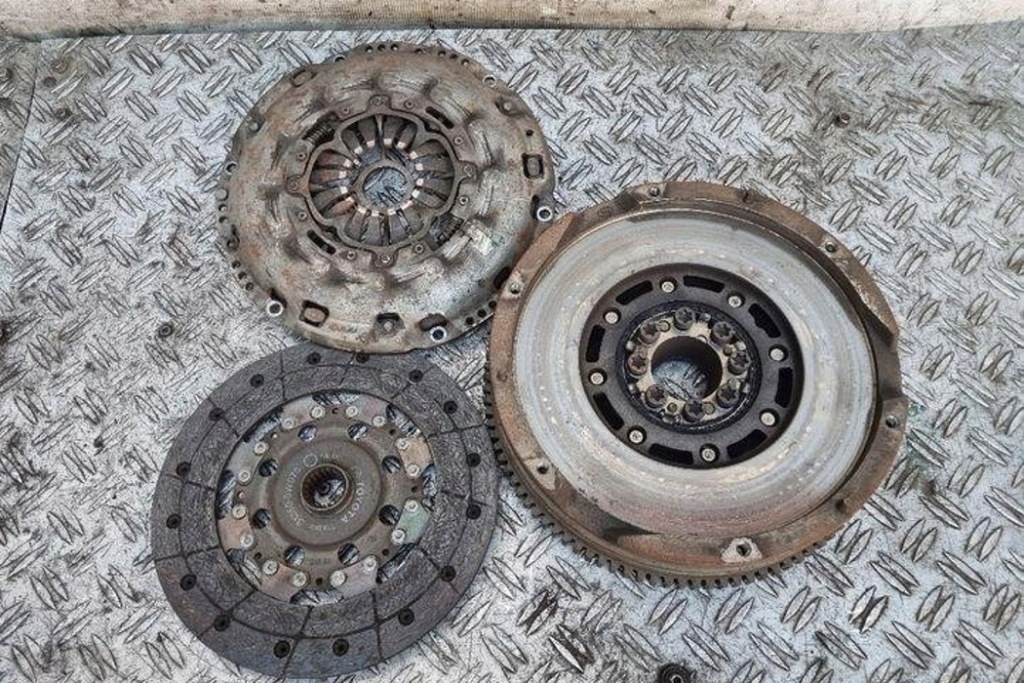 фото №11, Комплект зчеплення lexus is c gse2_ 312500w070 2.2l бензиновий 234kw 2008