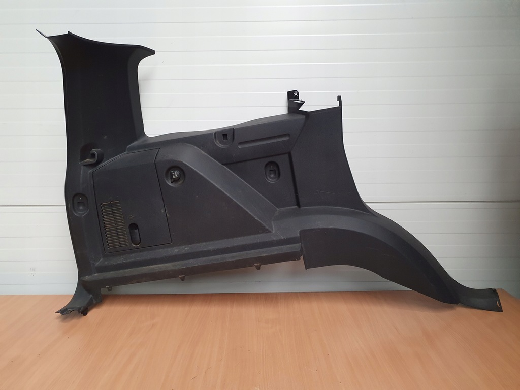 фото №9, Обшивка обивка багажника dodge nitro 08-