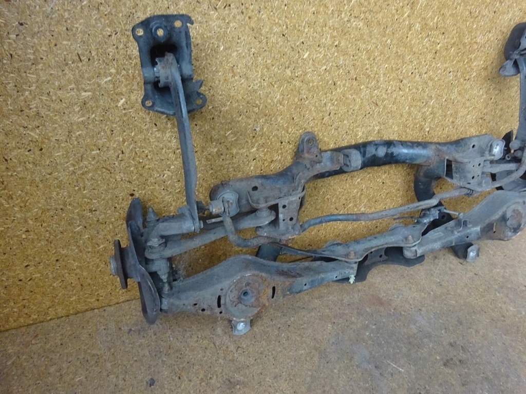 фото №8, Audi q3 8u quattro балка задня задня підрамник комплектна 5n0505235af 5q0505323c