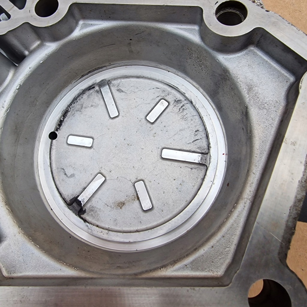 фото №9, Scania r корпус поддон масляная ретардер 2055933