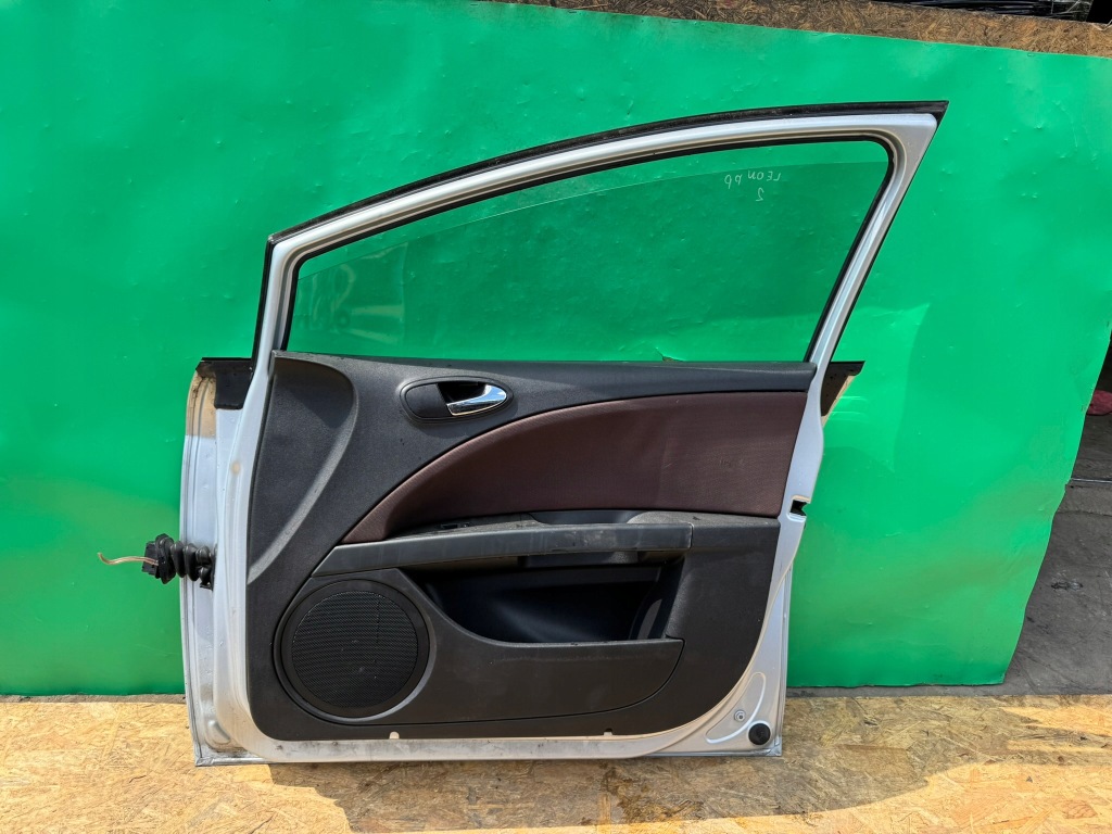 фото №11, Дверь правое передние перед полный seat leon ii 2 05- лак: ls7y 120um