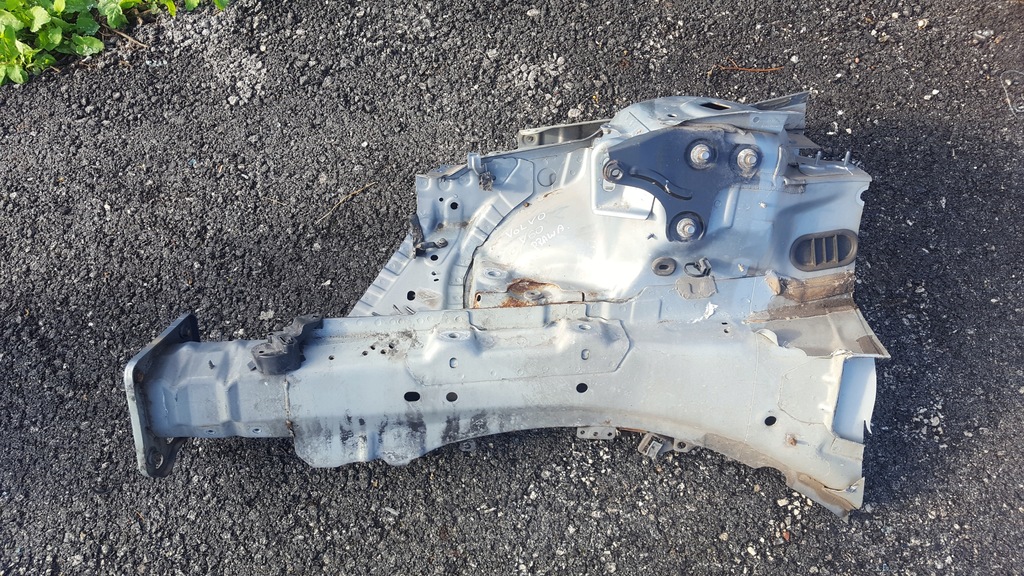 фото №1, Volvo v60 10-18r 490-46 четверть правая четверть