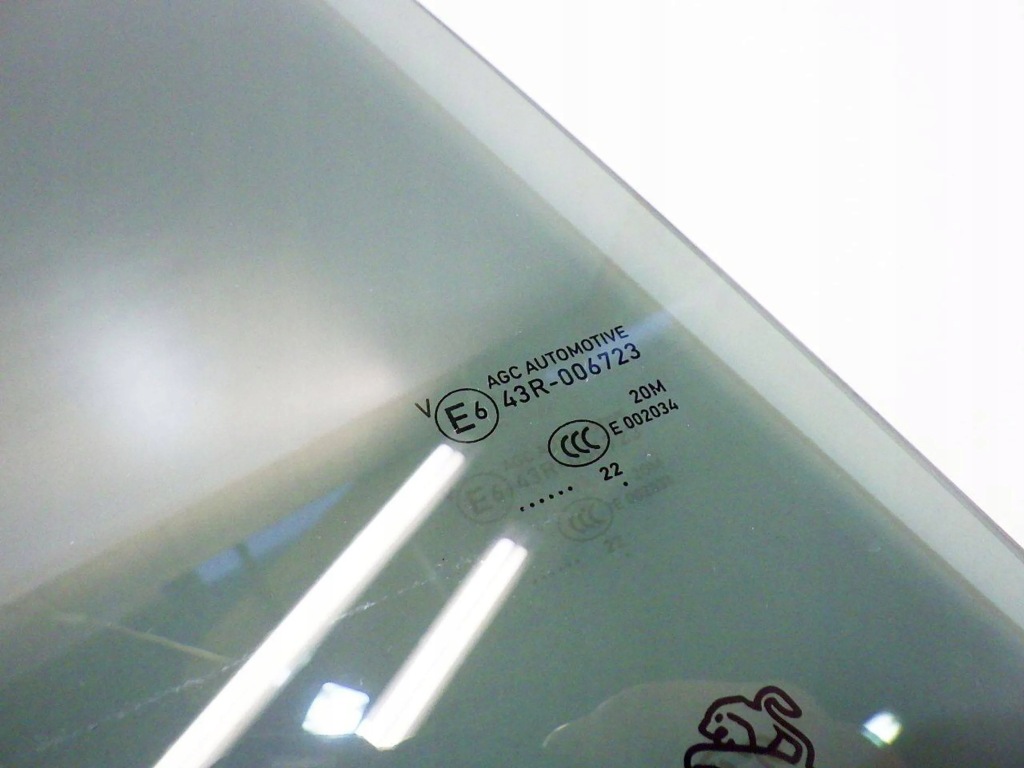 фото №2, Peugeot 2008 ii 2022 стекло дверь правый задняя