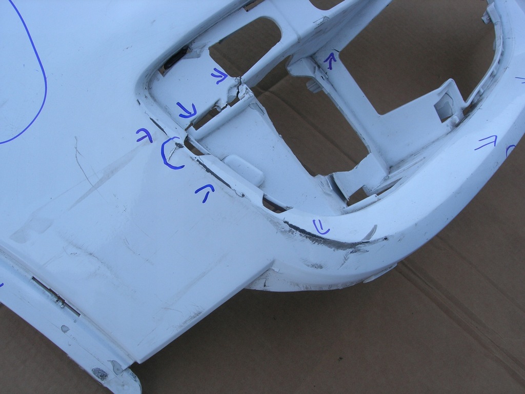 фото №4, Четверть r бампер перед audi q3 8u0807438b w-wa