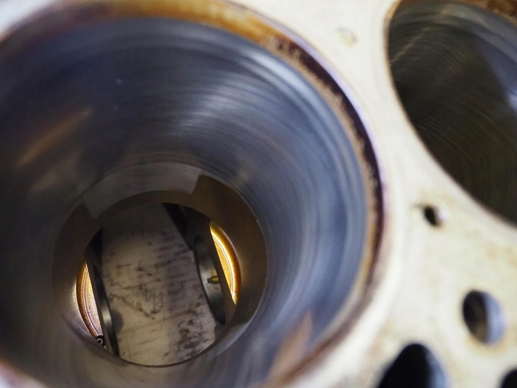 фото №14, Блок bmw e39 520 i 1748450 m52b20