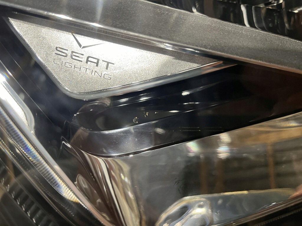 Seat ateca фара правый перед full led 576941008d Цена