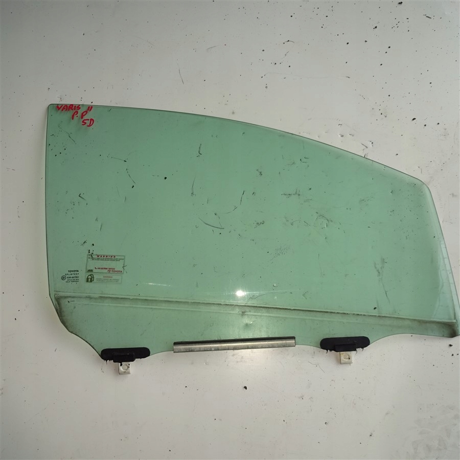 фото №1, Стекло передняя правая дверь toyota yaris ii 5 дверь