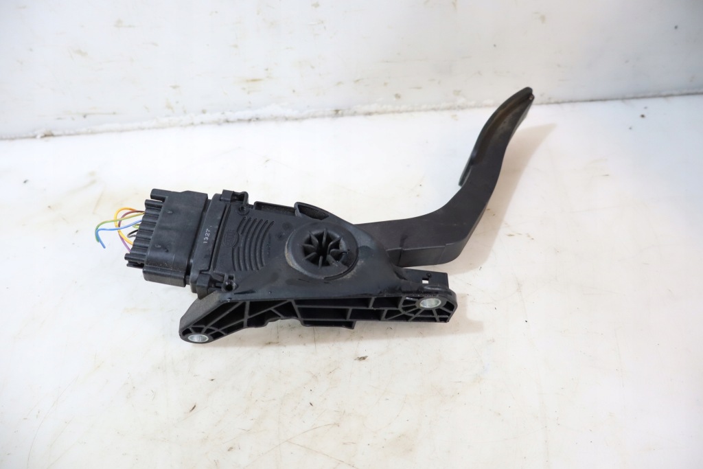 Купить Потенциометр газа ford transit courier