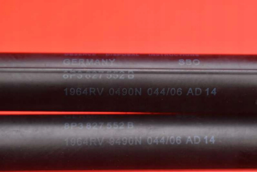 фото №9, Привод амортизаторы крышки 8p3627552b audi a3 8p 3d 04-08