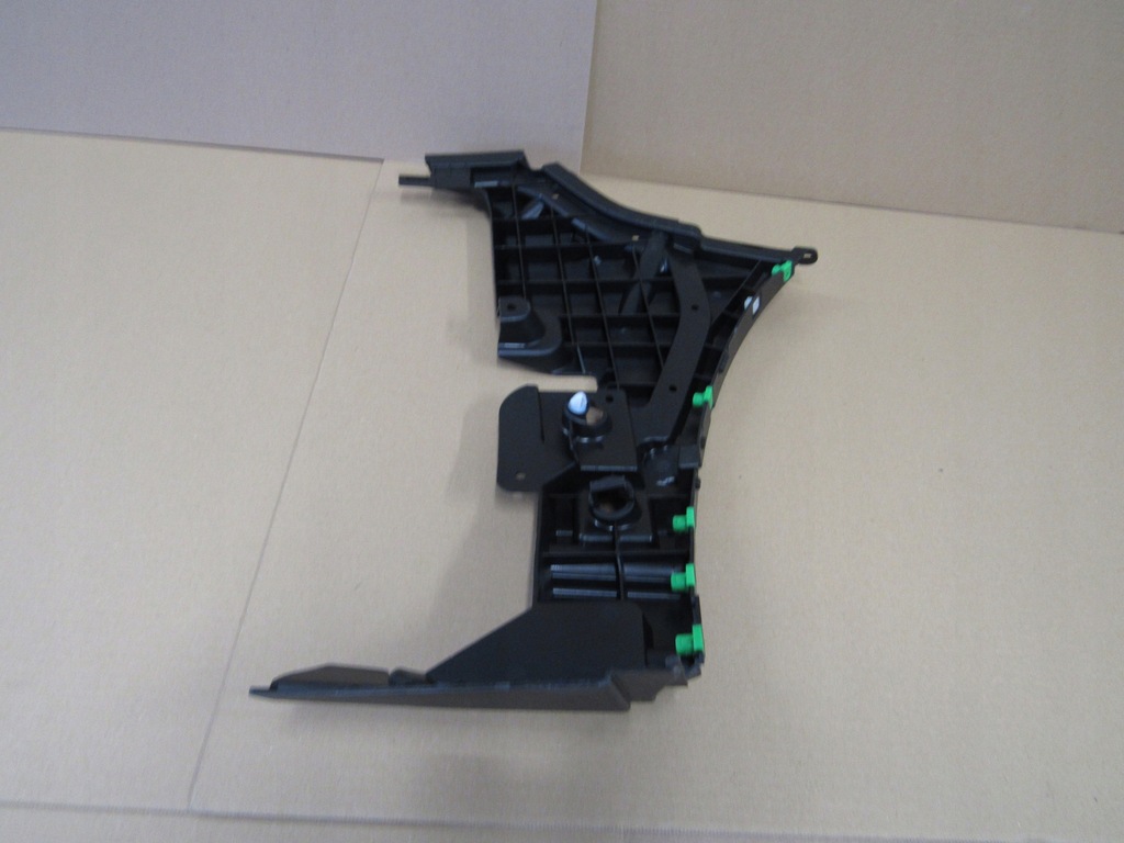 фото №7, Volvo xc60 2 2018-2020r кронштейн бампера задня напрямна