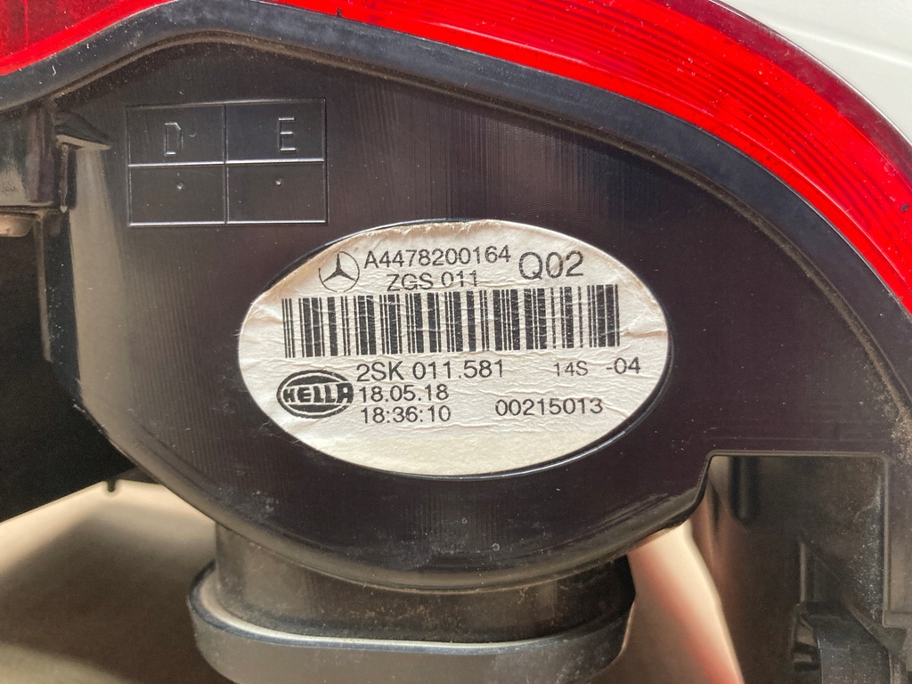 фото №10, Лампа правая задняя mercedes vito 447 a447