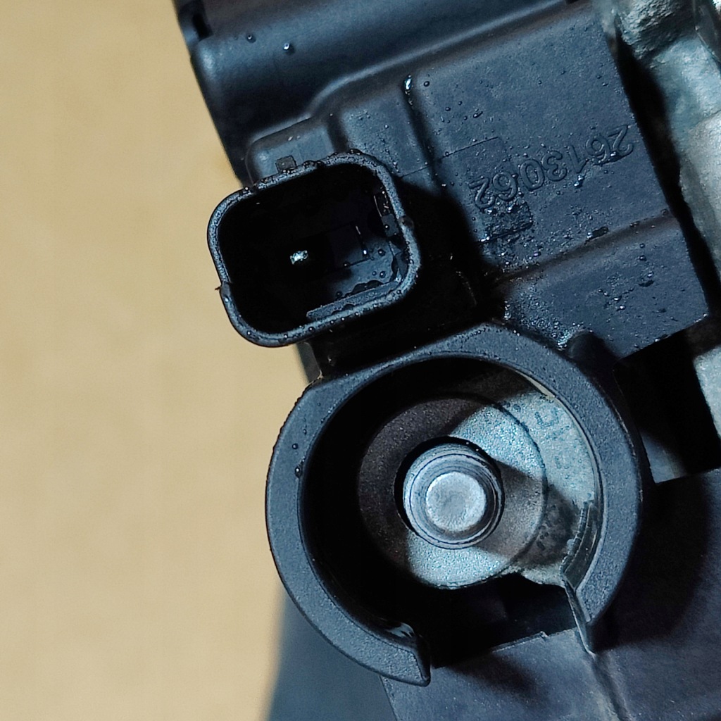 Citroen peugeot 1.2 thp генератор 9670899580 с Разборки