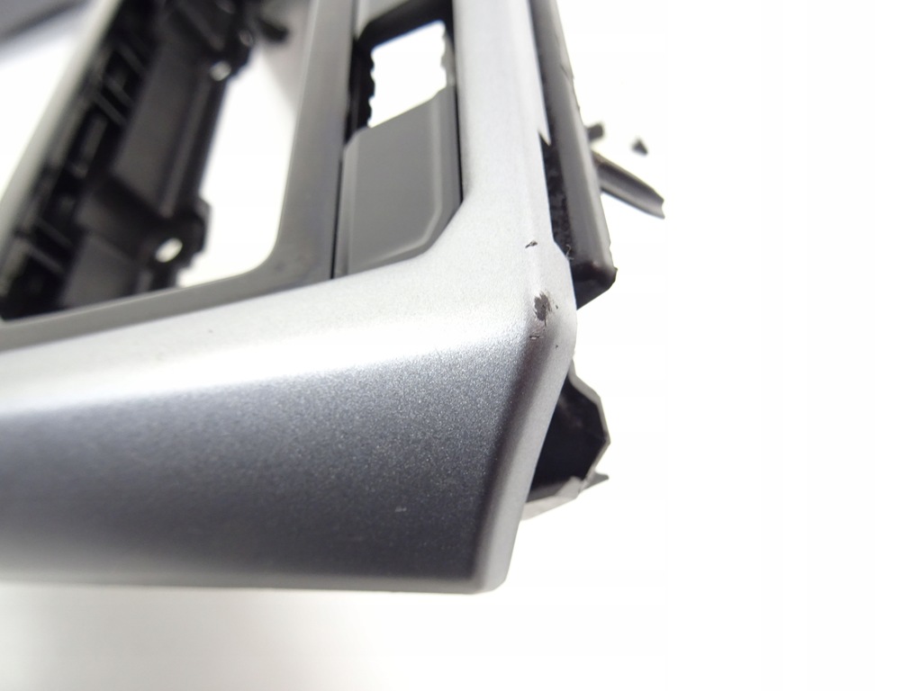 фото №12, Vw t-roc lift рамка панель середній panek перемикачів 2ga863097 2ga864224