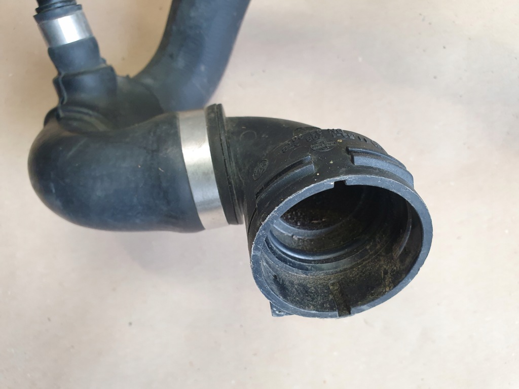 фото №9, Шланг труба wąż wody bmw 1 e82 e88 3 e92 e93 335i 3.5i 135i 7602294 оригинальный номер