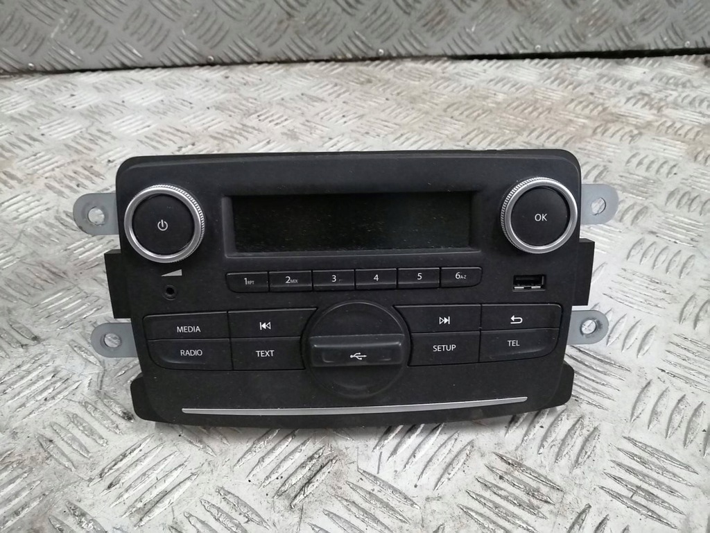 фото №1, Dacia sandero ii lift радио cd 281155972r