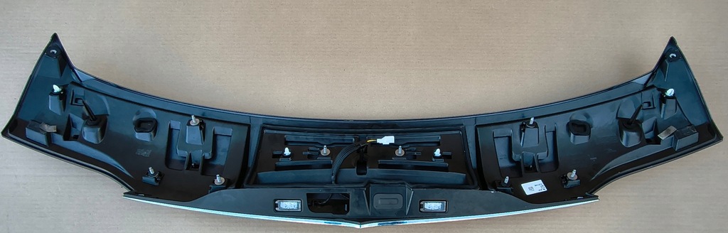 фото №6, Maserati levante молдинг накладка крышки багажника накладка хром 670042733