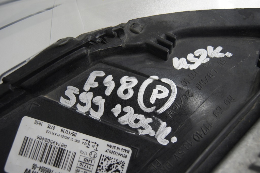 фото №10, Лампа правая передняя bmw x1 f48