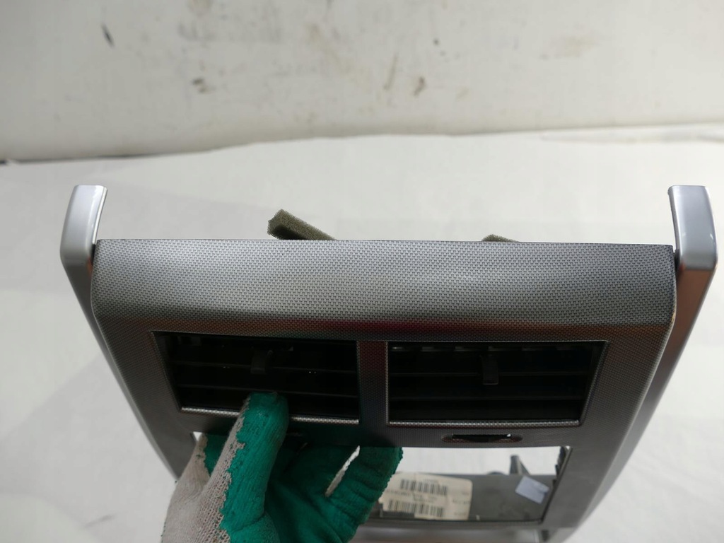 фото №8, Jeep cherokee kk решётка обдув панель консоль средняя