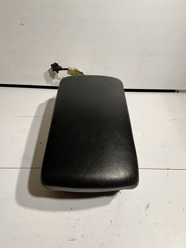 фото №7, Бардачок підлокітник чорний телефон audi справний audi a6 c6