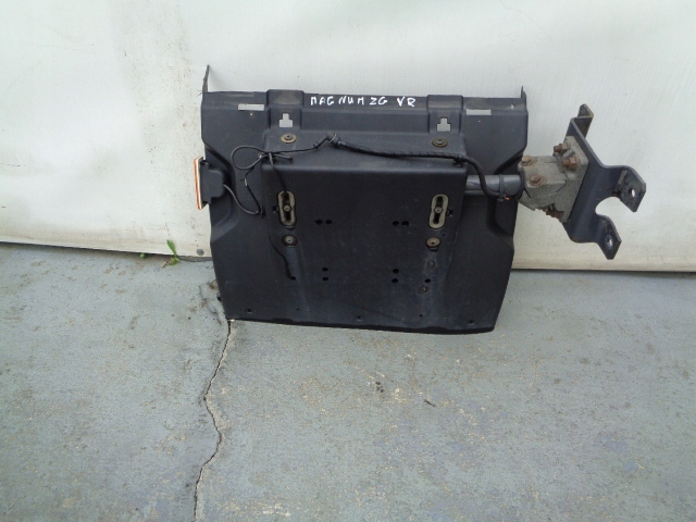 фото №4, Renault magnum premium подкрылок крыло левый правый