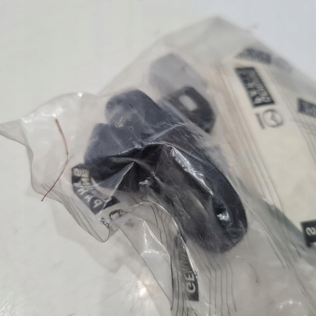 фото №3, Mazda rx-8 датчик доводчик дверь оригинальный номер dd10-66-540a