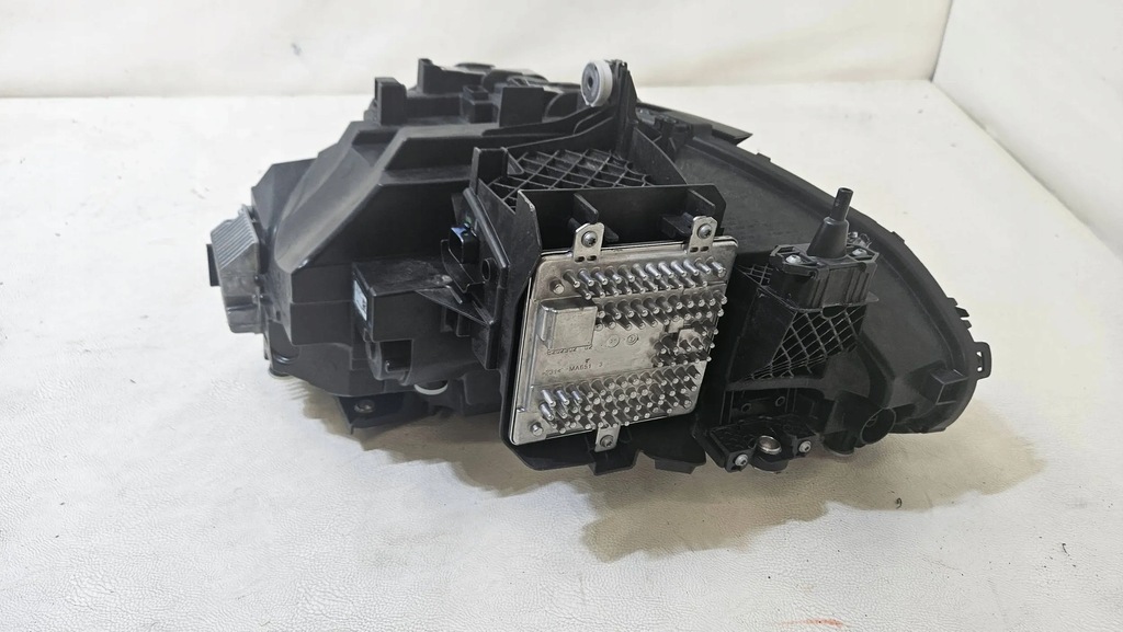 фото №8, Лампа правая перед bmw 2 g42 full led 8083636-06