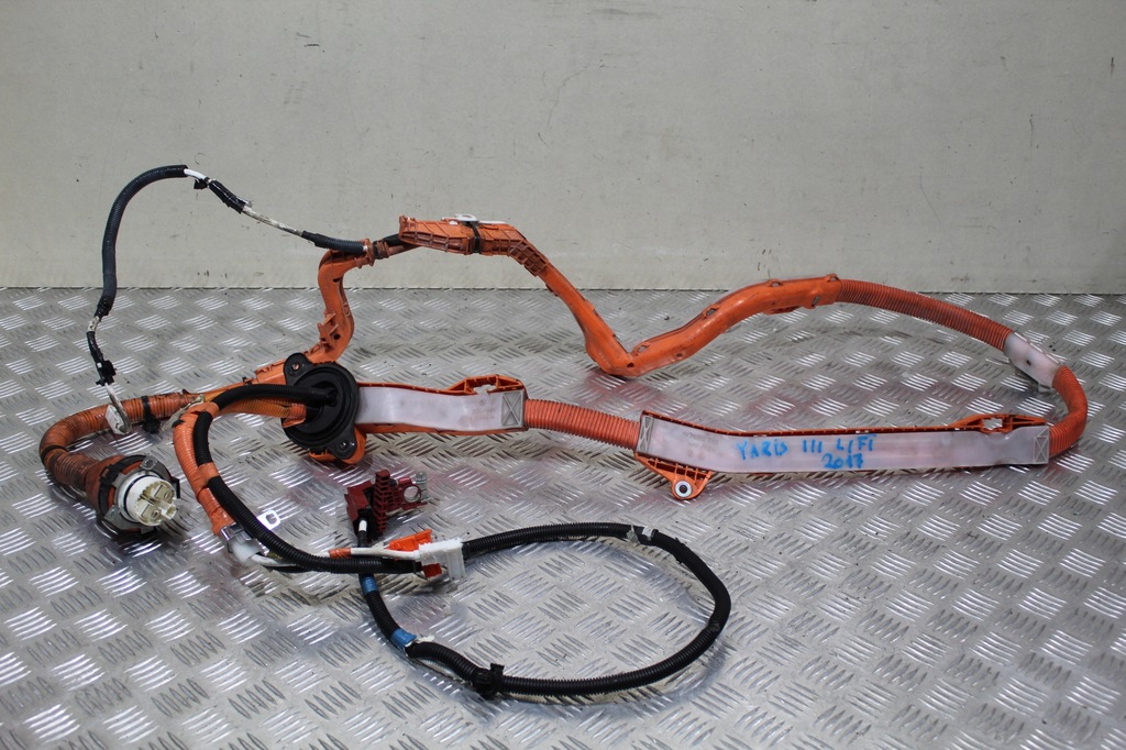 фото №1, Жгут электрическая toyota yaris iii lift