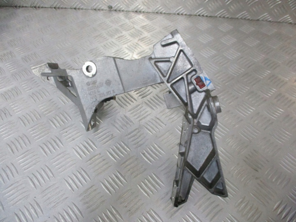 фото №1, Кронштейн педалей audi a4 b5 8d1721117k