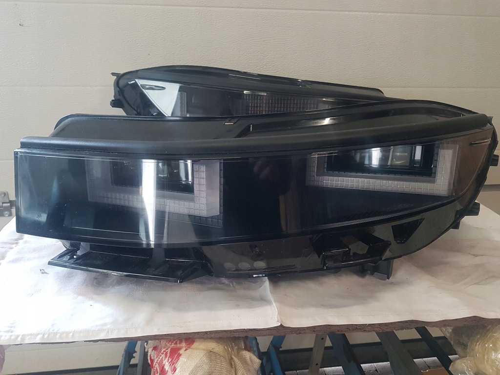 фото №1, Лампи передні повний hyundai ioniq 5 2021-2023 rok оригінал