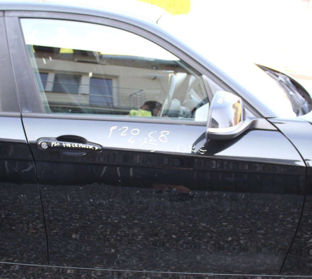 Купить Дверь правый  передок  передние bmw f20 f21 475 blacksapphire оригинал  лак