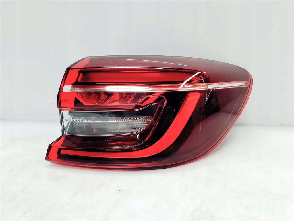 фото №1, Renault clio v 19r+ права лампа задня led ory eu !!!