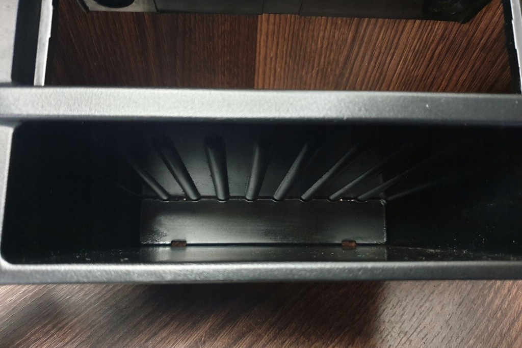 фото №8, Ящик iveco daily iv фургон/универсал 3802527 2.3l дизель 85kw 2008