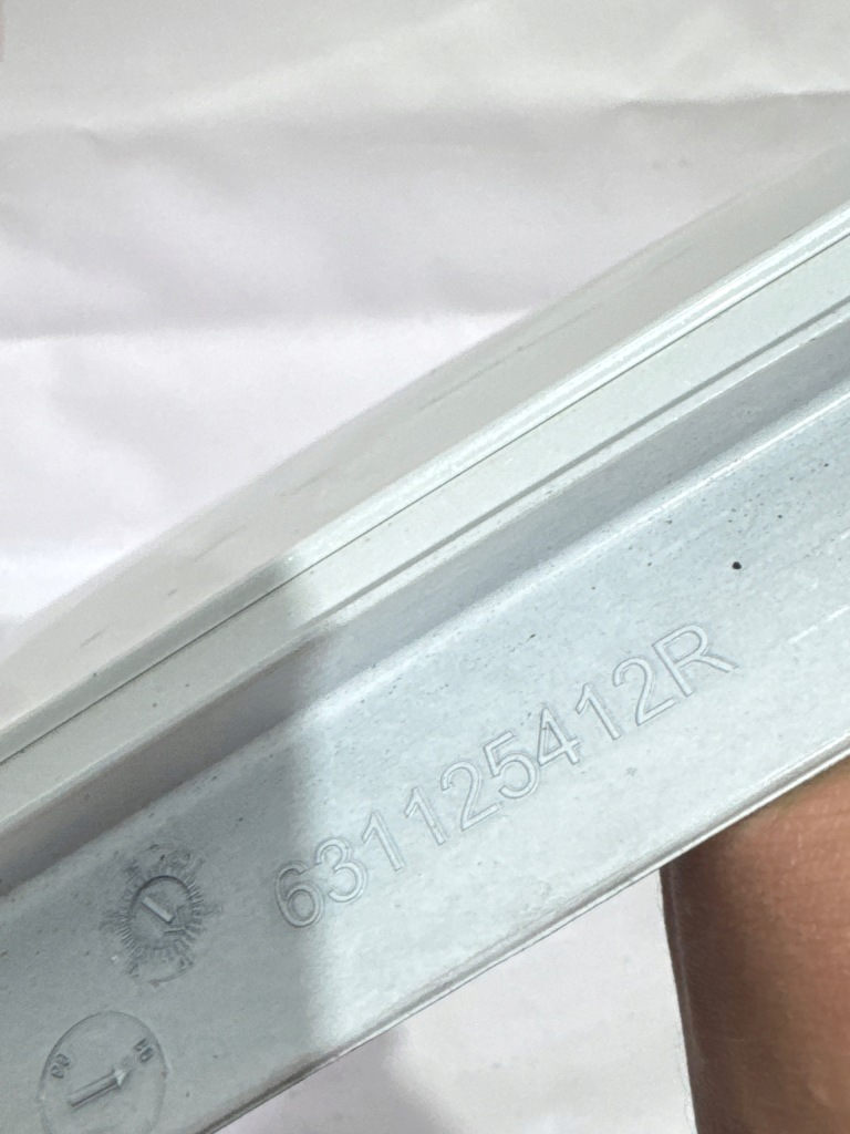 Крила праві перед передній renault megane iv 4 631125412r 16- Київ