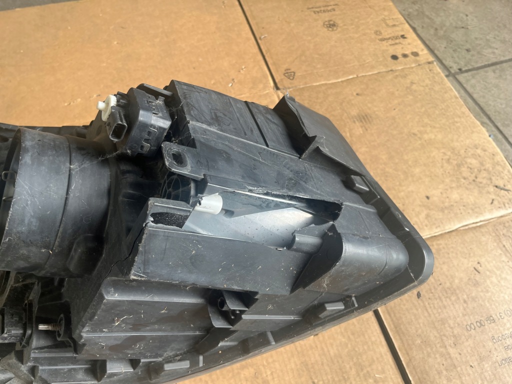 фото №10, Renault trafic 3 r2015 левая лампа перед 260607934r