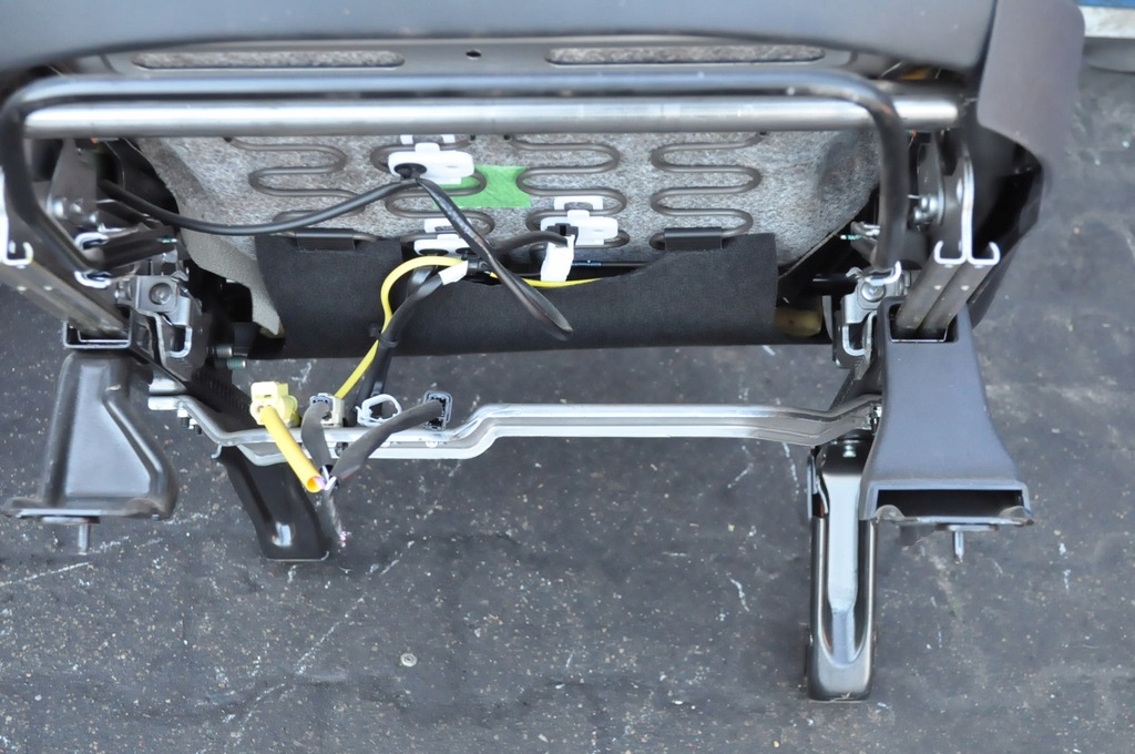 фото №8, Mitsubishi outlander iii переходник салона сиденья заднее сиденье обшивки кожа